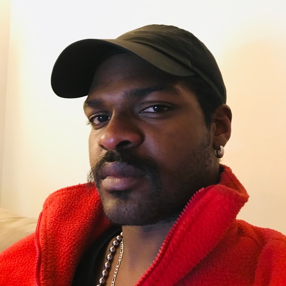 Meet your Posher, Mardo - Picture 1 of 1